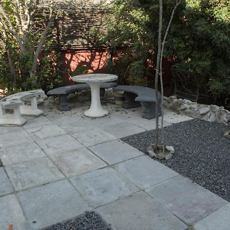 Peaceful 1-Bedroom Flatlet, 10 Min From The Beach Cape Town Eksteriør bilde