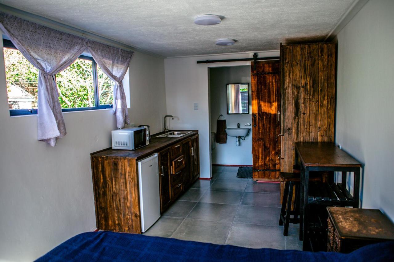Peaceful 1-Bedroom Flatlet, 10 Min From The Beach Cape Town Eksteriør bilde